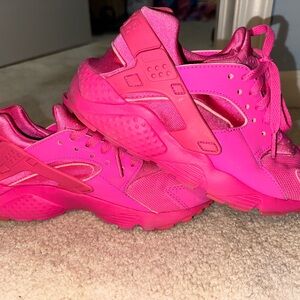 Nike Air Huaraches Hot Pink Sneakers Size 6Y